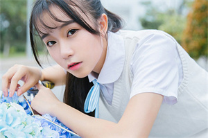 <strong>上海新茶工作室</strong>微信：No matter how busy, you must give your heart a moment to breathe. The Shanghai Back Garden gives you